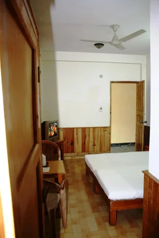 Манали: Sarthak Resorts