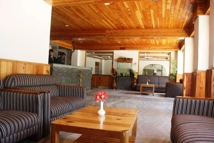 Манали: Sarthak Resorts