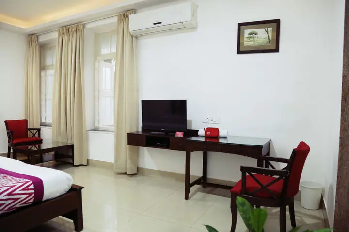 Пуна: Oyo 749 Hotel Ketan