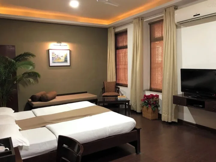 Пуна: Oyo 749 Hotel Ketan