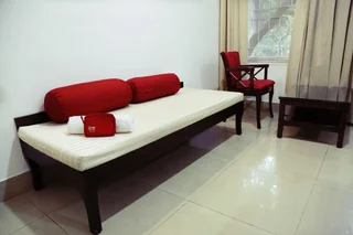 Пуна: Oyo 749 Hotel Ketan