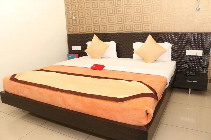 Лудхиана: OYO 1075 Hotel City Home