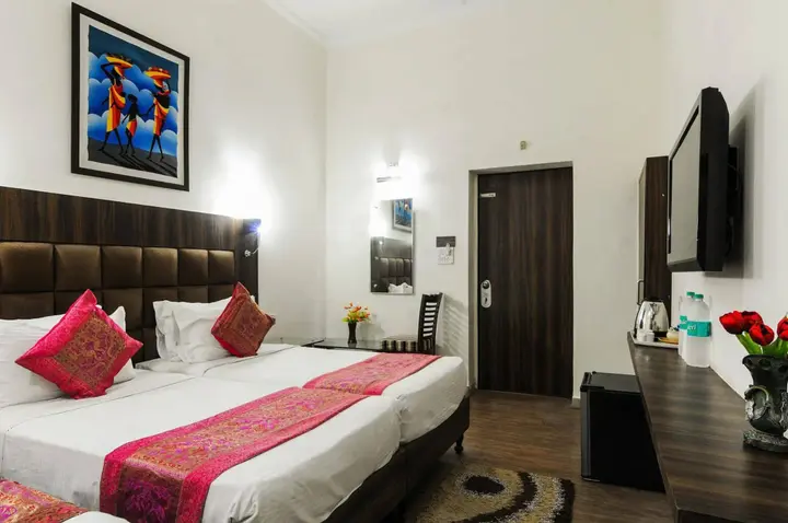Агра: Zo Rooms VIP Road Kalakriti