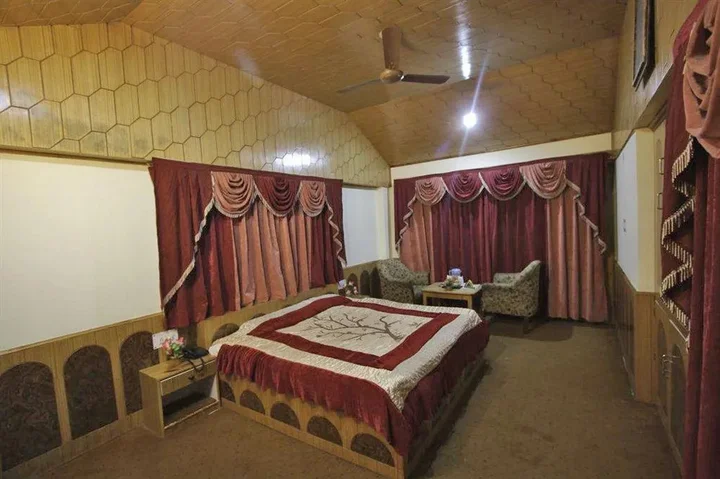 Манали: Chandermukhi Cottage