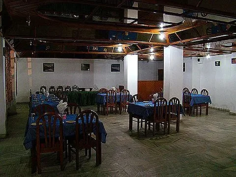 Манали: Chandermukhi Cottage