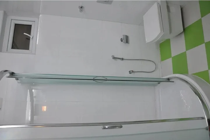 Ути: Hotel Astoria Residency