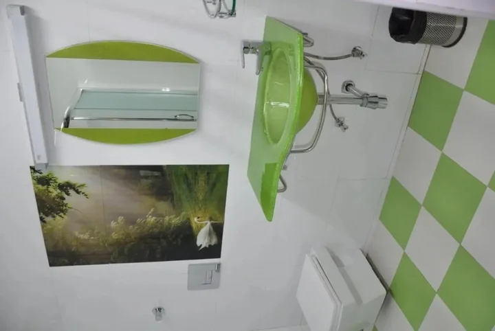 Ути: Hotel Astoria Residency