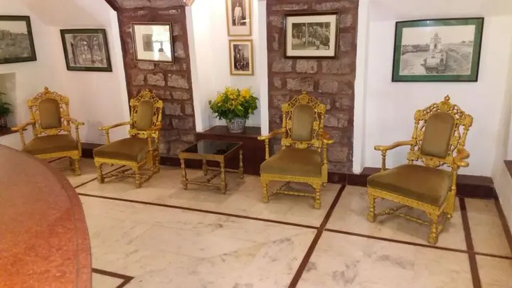 Джодхпур: WelcomHeritage Bal Samand Lake Palace