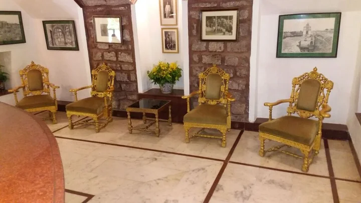Джодхпур: WelcomHeritage Bal Samand Lake Palace