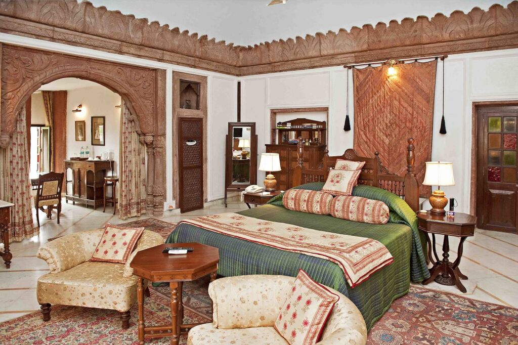 Джодхпур: WelcomHeritage Bal Samand Lake Palace