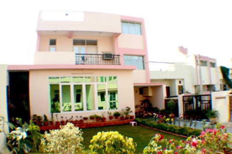 Garden Villa Home Stay — фото 2