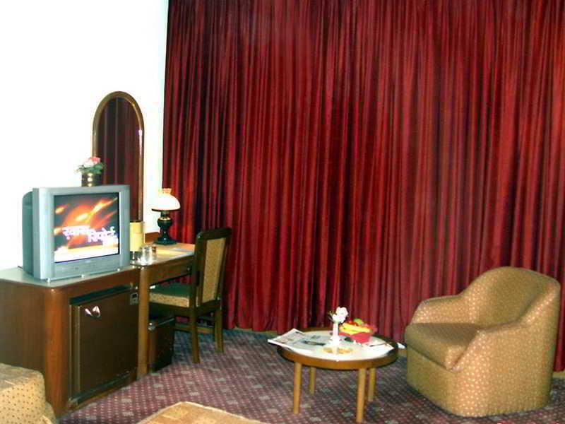 Агра: Yamuna View Hotel