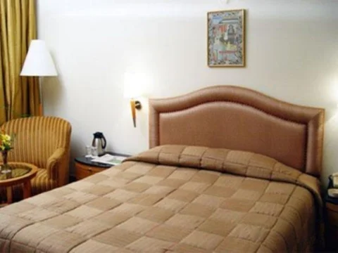 Агра: Yamuna View Hotel