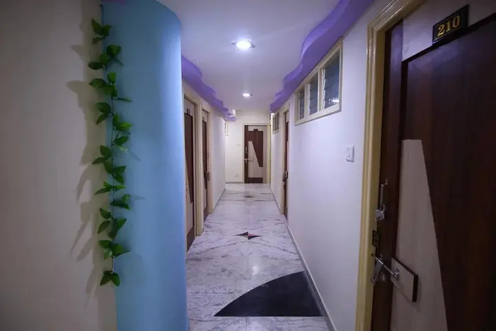 Ахмедабад: OYO 2284 Hotel Honey Bunny