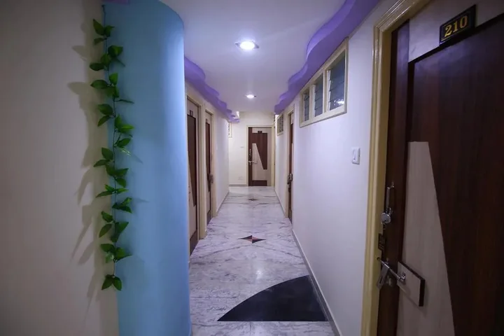 Ахмедабад: OYO 2284 Hotel Honey Bunny