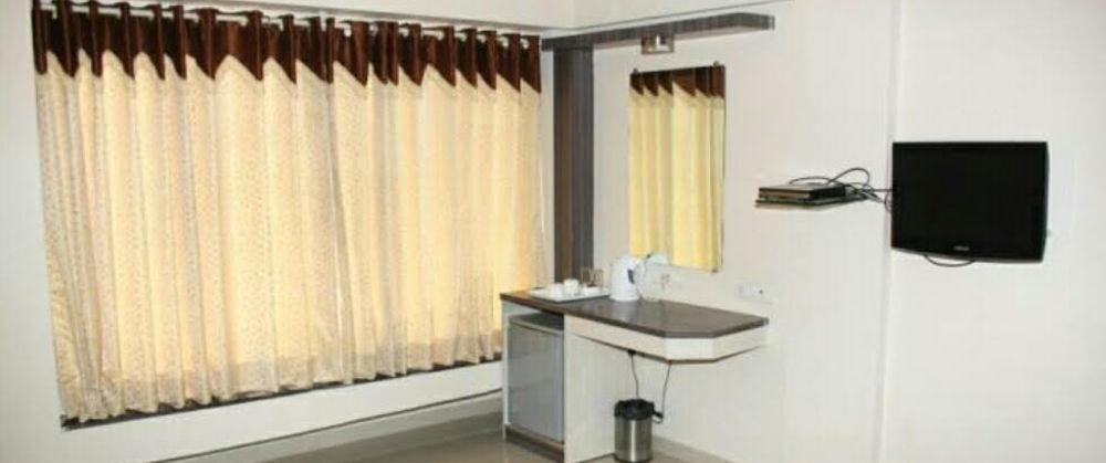 Мумбаи: Whitefield Serviced Apartments