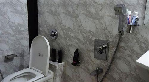 Мумбаи: Whitefield Serviced Apartments
