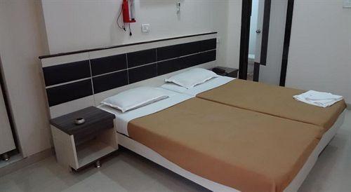 Мумбаи: Whitefield Serviced Apartments