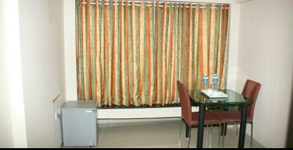 Мумбаи: Whitefield Serviced Apartments