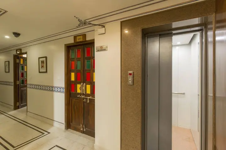 Кукас: Umaid Residency - A Regal Heritage Home