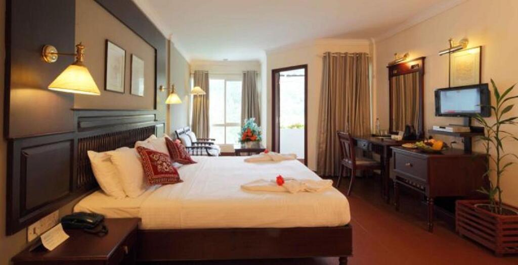 Муннар: T And U Leisure Hotel
