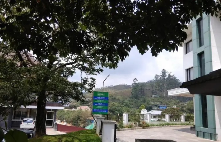 Муннар: Issacs Residency