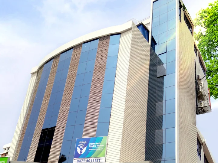 Тируванантапурам: Vedanta Wake Up - Trivandrum