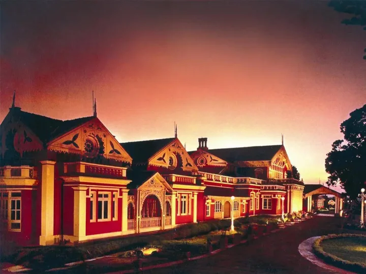 Ути: WelcomHeritage Fernhills Royal Palace