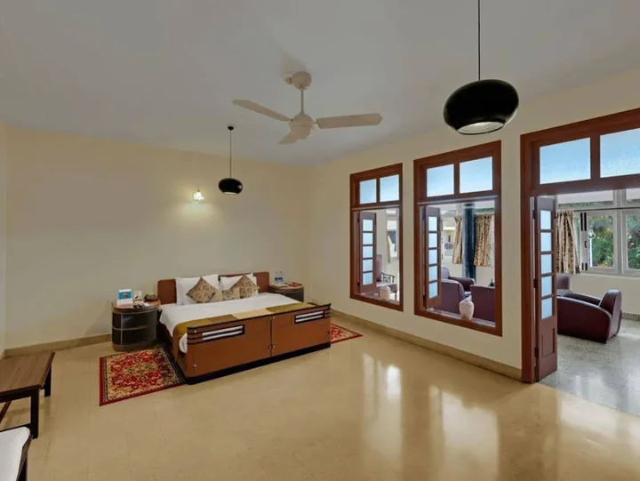 Пуна: Hotel Sunderban
