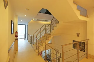 Гуруграм: OYO Premium DLF III