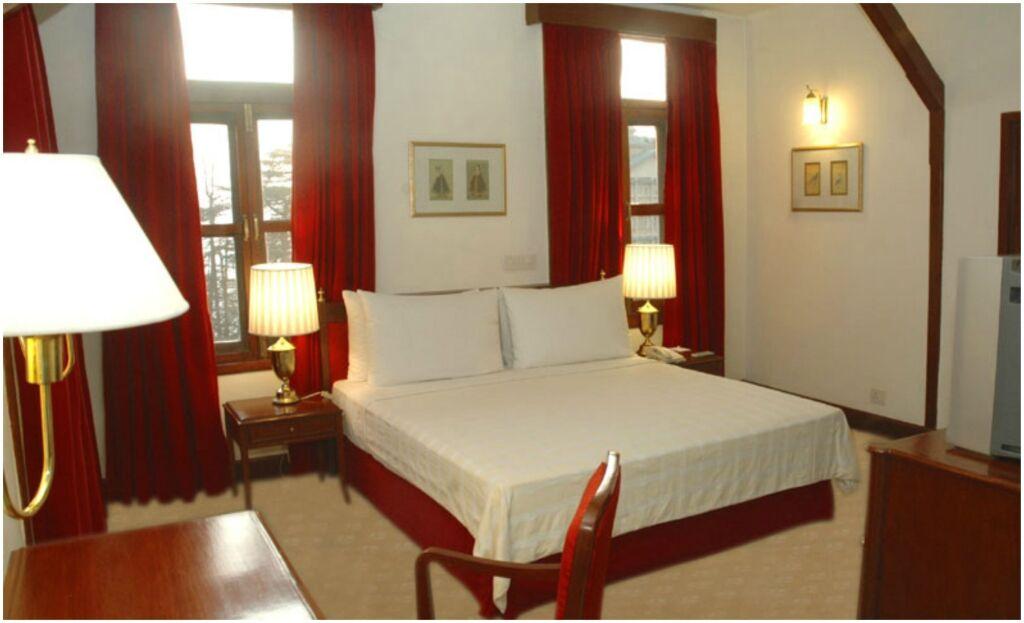 Шимла: Clarkes hotel, A grand heritage hotel since 1898