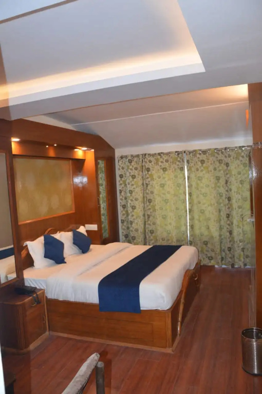 Куфри: Hotel Woodpark