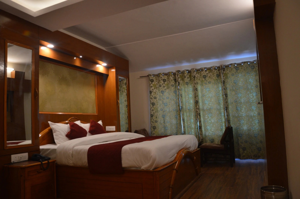 Куфри: Hotel Woodpark