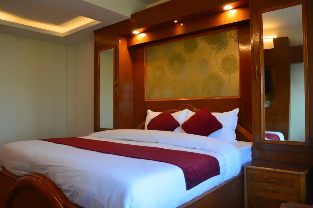 Куфри: Hotel Woodpark