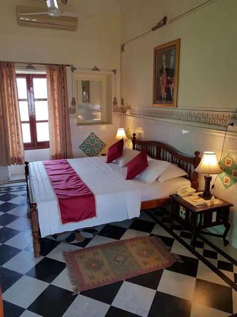 Джайсалмер: WelcomHeritage Mandir Palace
