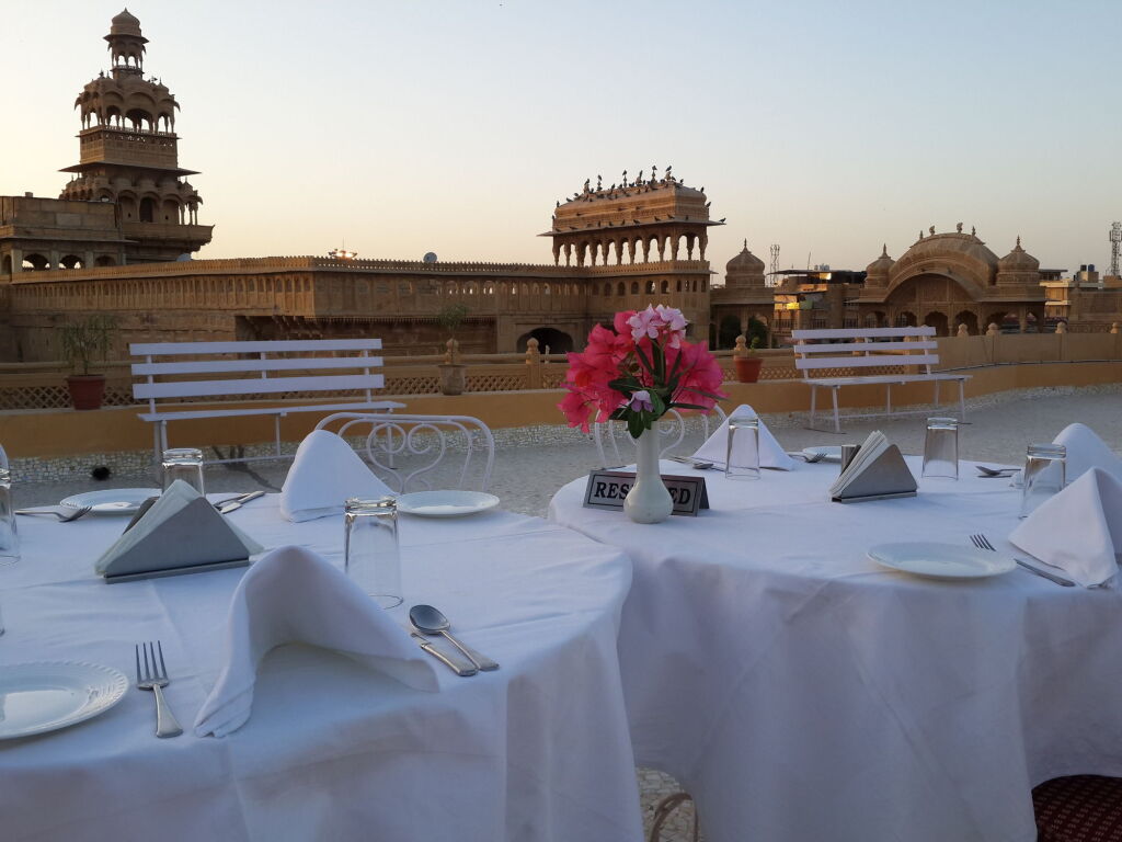 Джайсалмер: WelcomHeritage Mandir Palace