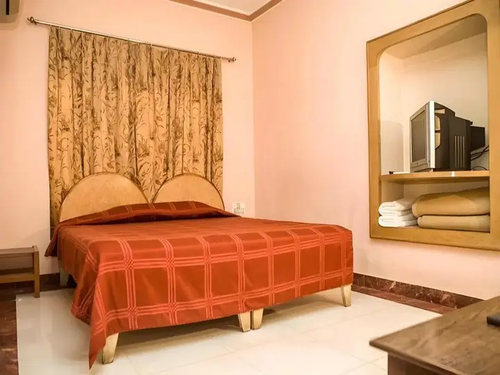 Hotel Priya — фото 2