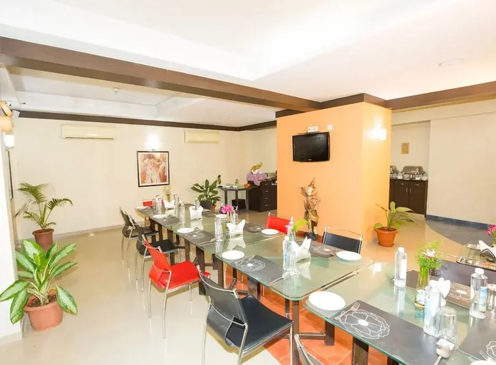 Бангалор: PearlSuites