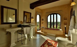 Луни: Mihir Garh