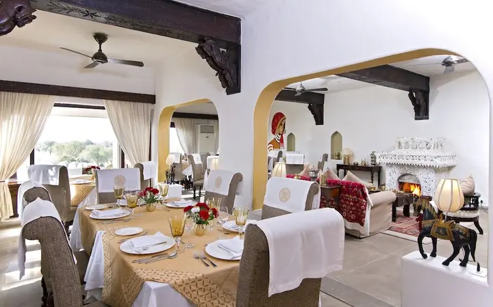 Луни: Mihir Garh