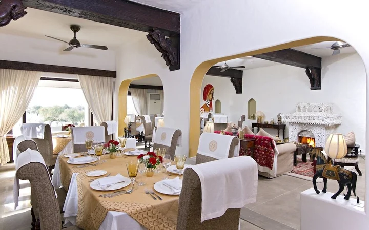 Луни: Mihir Garh