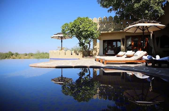 Луни: Mihir Garh