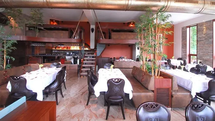 Мумбаи: Sai Palace Hotel