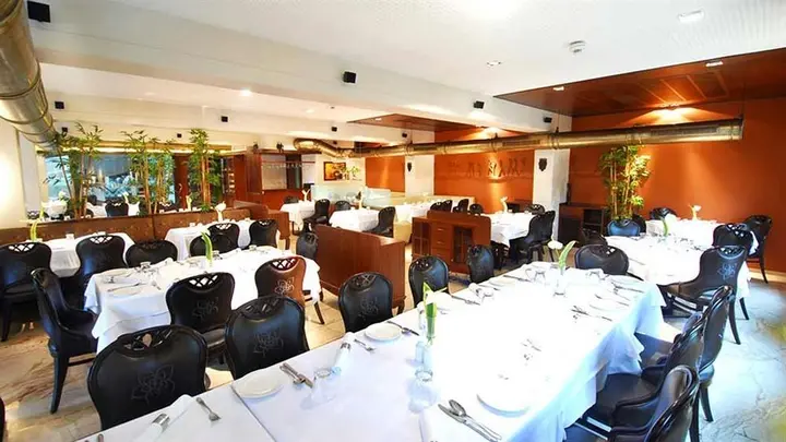 Мумбаи: Sai Palace Hotel