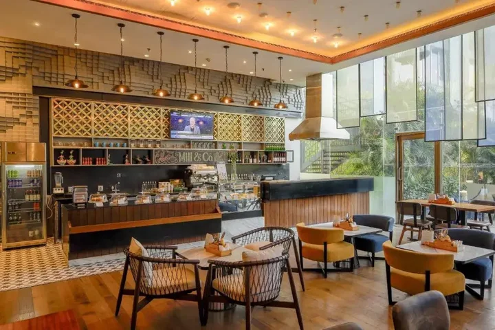 Ахмедабад: Caspia Hotel