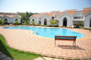 Арпора: Riviera Hermitage