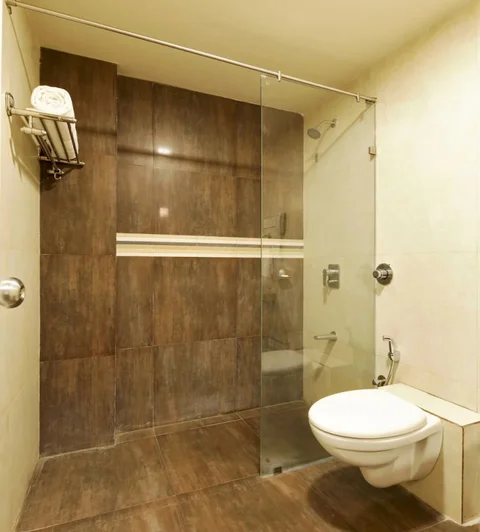 Колхапур: Hotel Raysons Regency