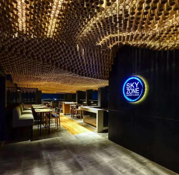 Колхапур: Hotel Raysons Regency