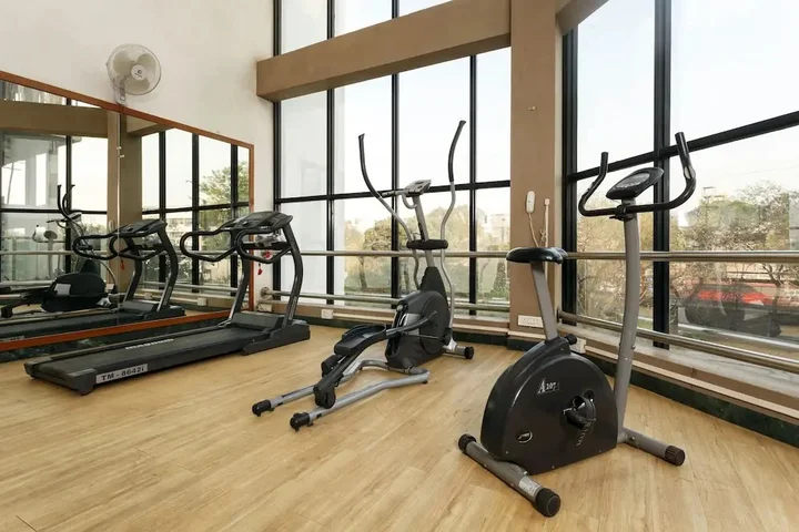 Колхапур: Hotel Raysons Regency