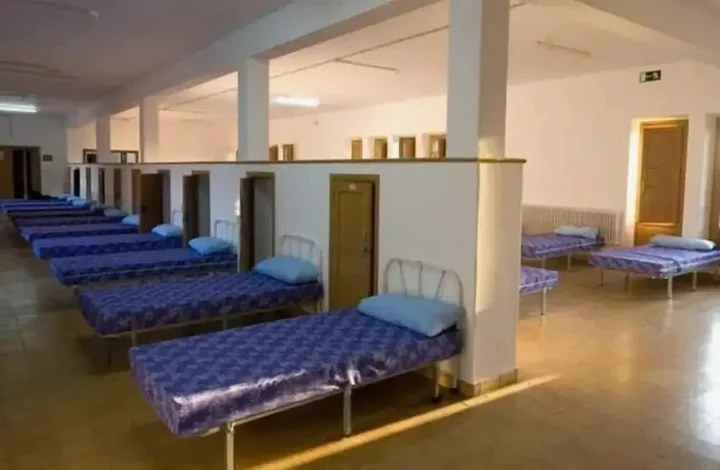 Праяградж: Hotel UR